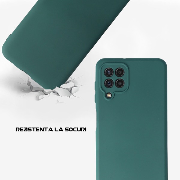 Husa Safe Flex compatibila cu Samsung Galaxy M32 4G, Comando Fonix, Design Slim flexibil, Interior captusit cu microfibra, Anti soc, Silicon moale, Textura cu finisaj mat, Antiaderent, Verde inchis3