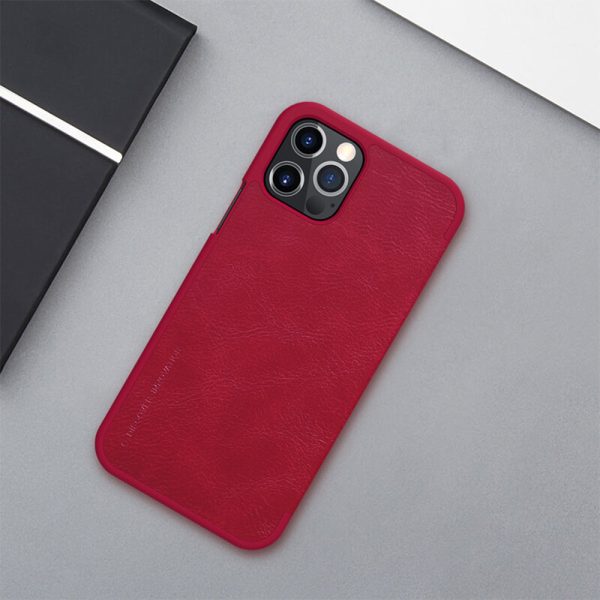 Husa carte compatibila cu iPhone 12 Pro Max, Leather Queen, Portofel intr-o protectie stilata, Design ultra-subtire, Rosu5