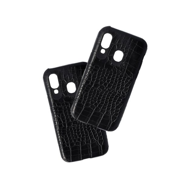 Husa Crocs Leather compatibila cu Samsung Galaxy A40, Comando Fonix, Textura piele crocodil, Montare snap-on, Slim, Piele ecologica si TPU, Negru2