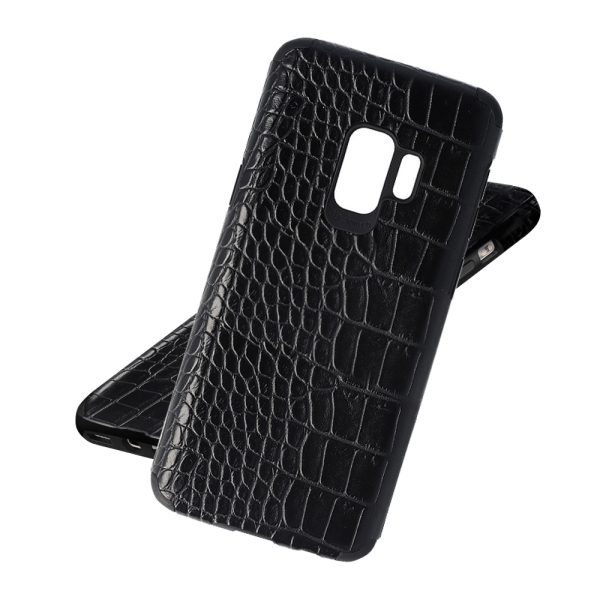 Husa Crocs Leather compatibila cu Samsung Galaxy S9, Comando Fonix, Textura piele crocodil, Montare snap-on, Slim, Piele ecologica si TPU, Negru3