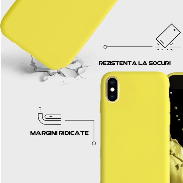 Husa Safe Flex compatibila cu iPhone X/XS, Comando Fonix, Design Slim flexibil, Interior captusit cu microfibra, Anti shock, Silicon moale, Textura cu finisaj mat/fin, Antiaderent, Galben5