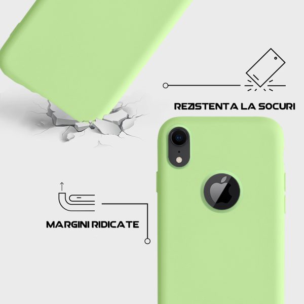 Husa Safe Flex compatibila cu iPhone XR, Comando Fonix, Design Slim flexibil, Interior captusit cu microfibra, Anti shock, Silicon moale, Textura cu finisaj mat/fin, Antiaderent, Verde deschis5