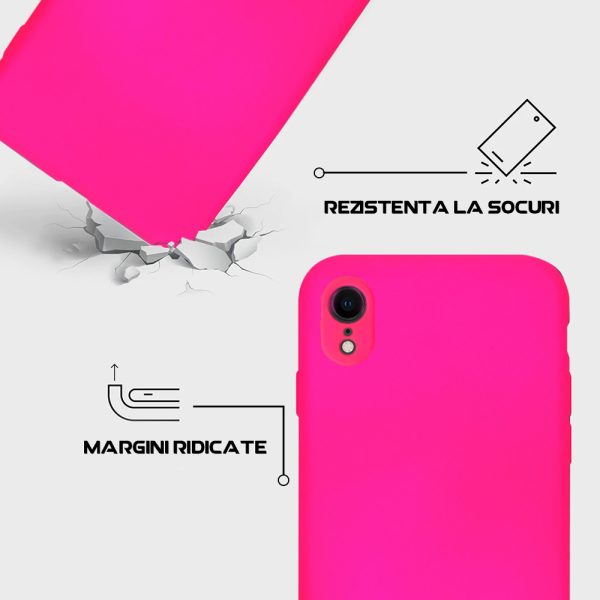 Husa Safe Flex compatibila cu iPhone XR, Comando Fonix, Design Slim flexibil, Interior captusit cu microfibra, Anti shock, Silicon moale, Textura cu finisaj mat/fin, Antiaderent, Roz aprins5