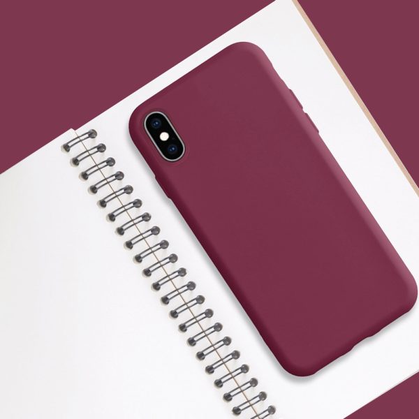 Husa Safe Flex compatibila cu iPhone XS Max, Comando Fonix, Design Slim flexibil, Interior captusit cu microfibra, Anti shock, Silicon moale, Textura cu finisaj mat/fin, Antiaderent, Marsala