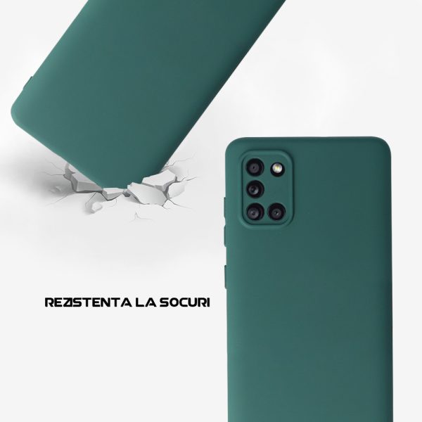 Husa Safe Flex compatibila cu Samsung Galaxy A31, Comando Fonix, Design Slim flexibil, Interior captusit cu microfibra, Anti shock, Silicon moale, Textura cu finisaj mat/fin, Antiaderent, Verde inchis3