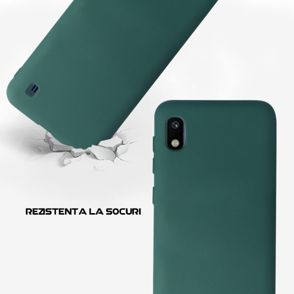 Husa Safe Flex compatibila cu Samsung Galaxy A10/ M10, Comando Fonix, Design Slim flexibil, Interior captusit cu microfibra, Anti shock, Silicon moale, Textura cu finisaj mat/fin, Antiaderent, Verde inchis3