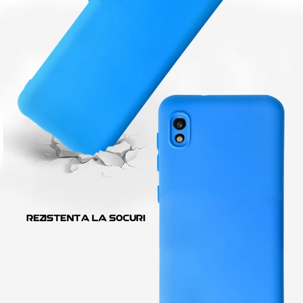 Husa Safe Flex compatibila cu Samsung Galaxy A10/ M10, Comando Fonix, Design Slim flexibil, Interior captusit cu microfibra, Anti shock, Silicon moale, Textura cu finisaj mat/fin, Antiaderent, Albastru roial3