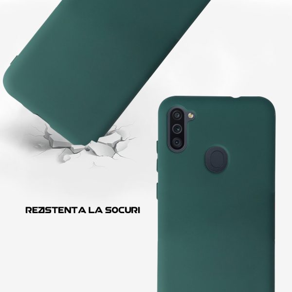 Husa Safe Flex compatibila cu Samsung Galaxy A11/ M11, Comando Fonix, Design Slim flexibil, Interior captusit cu microfibra, Anti shock, Silicon moale, Textura cu finisaj mat/fin, Antiaderent, Verde inchis3