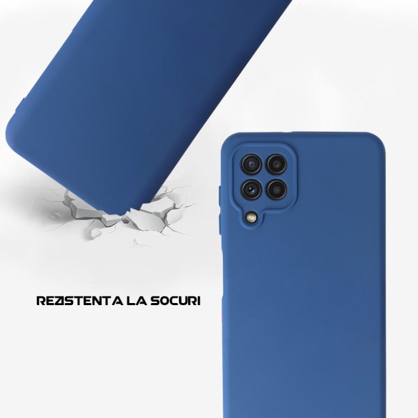 Husa Safe Flex compatibila cu Samsung Galaxy A22 4G, Comando Fonix, Design Slim flexibil, Interior captusit cu microfibra, Anti soc, Silicon moale, Textura cu finisaj mat, Antiaderent, Albastru3