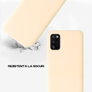 Husa Safe Flex compatibila cu Samsung Galaxy A41, Comando Fonix, Design Slim flexibil, Interior captusit cu microfibra, Anti soc, Silicon moale, Textura cu finisaj mat, Antiaderent, Crem3