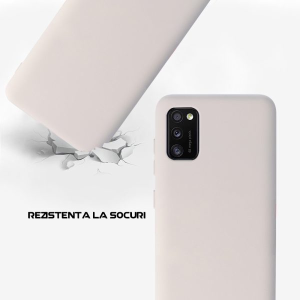 Husa Safe Flex compatibila cu Samsung Galaxy A41, Comando Fonix, Design Slim flexibil, Interior captusit cu microfibra, Anti soc, Silicon moale, Textura cu finisaj mat, Antiaderent, Gri3