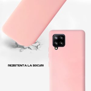 Husa Safe Flex compatibila cu Samsung Galaxy A42 5G, Comando Fonix, Design Slim flexibil, Interior captusit cu microfibra, Anti soc, Silicon moale, Textura cu finisaj mat, Antiaderent, Roz pudra3