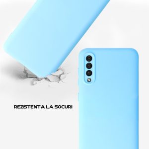 Husa Safe Flex compatibila cu Samsung Galaxy A50, Comando Fonix, Design Slim flexibil, Interior captusit cu microfibra, Anti soc, Silicon moale, Textura cu finisaj mat, Antiaderent, Albastru deschis3