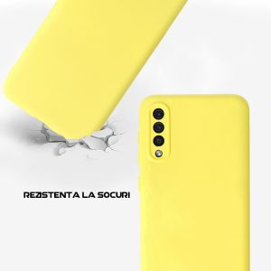 Husa Safe Flex compatibila cu Samsung Galaxy A50, Comando Fonix, Design Slim flexibil, Interior captusit cu microfibra, Anti soc, Silicon moale, Textura cu finisaj mat, Antiaderent, Galben3