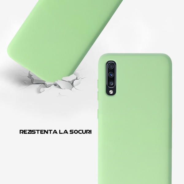 Husa Safe Flex compatibila cu Samsung Galaxy A70/ A70s, Comando Fonix, Design Slim flexibil, Interior captusit cu microfibra, Anti soc, Silicon moale, Textura cu finisaj mat, Antiaderent, Verde deschis3