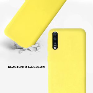 Husa Safe Flex compatibila cu Samsung Galaxy A70/ A70s, Comando Fonix, Design Slim flexibil, Interior captusit cu microfibra, Anti soc, Silicon moale, Textura cu finisaj mat, Antiaderent, Galben3