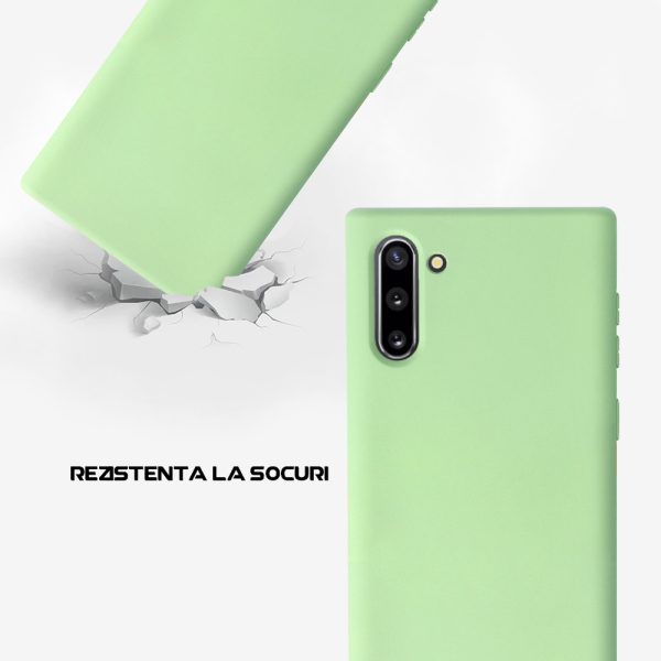 Husa Safe Flex compatibila cu Samsung Galaxy Note 10, Comando Fonix, Design Slim flexibil, Interior captusit cu microfibra, Anti soc, Silicon moale, Textura cu finisaj mat, Antiaderent, Verde deschis3