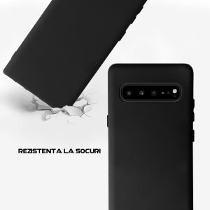 Husa Safe Flex compatibila cu Samsung Galaxy S10 5G, Comando Fonix, Design Slim flexibil, Interior captusit cu microfibra, Anti soc, Silicon moale, Textura cu finisaj mat, Antiaderent, Negru3