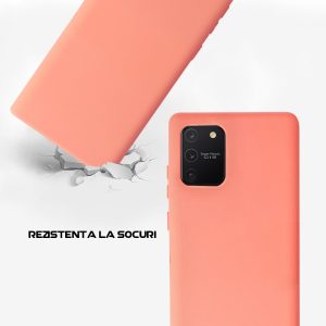 Husa Safe Flex compatibila cu Samsung Galaxy S10 Lite, Comando Fonix, Design Slim flexibil, Interior captusit cu microfibra, Anti soc, Silicon moale, Textura cu finisaj mat, Antiaderent, Piersica3