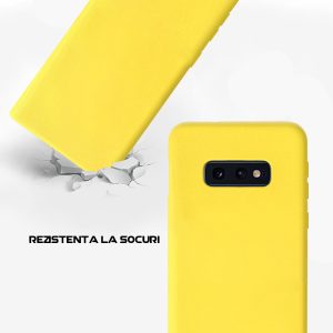 Husa Safe Flex compatibila cu Samsung Galaxy S10e, Comando Fonix, Design Slim flexibil, Interior captusit cu microfibra, Anti soc, Silicon moale, Textura cu finisaj mat, Antiaderent, Galben3