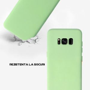 Husa Safe Flex compatibila cu Samsung Galaxy S8, Comando Fonix, Design Slim flexibil, Interior captusit cu microfibra, Anti soc, Silicon moale, Textura cu finisaj mat/fin, Antiaderent, Verde deschis3