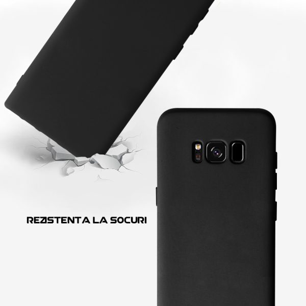 Husa Safe Flex compatibila cu Samsung Galaxy S8 Plus, Comando Fonix, Design Slim flexibil, Interior captusit cu microfibra, Anti soc, Silicon moale, Textura cu finisaj mat/fin, Antiaderent, Negru3