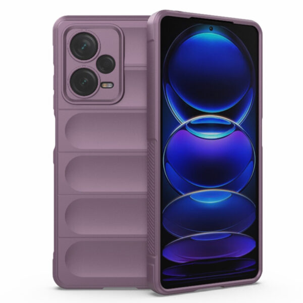 Husa Matte Waves pentru Xiaomi Redmi Note 12 Pro 5G, Camera Protect, Striatii laterale, Colturi intarite, Margini inaltate, Antialunecare, Antisoc, Silicon prietenos cu pielea, Mov