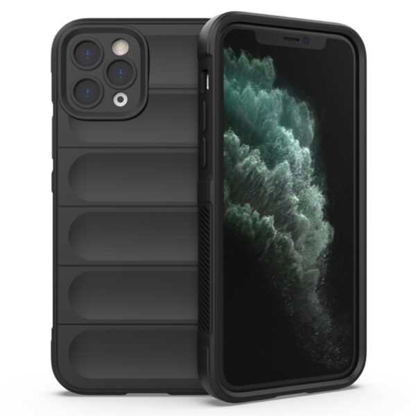 Husa Matte Waves pentru Apple iPhone 11 Pro, Camera Protect, Striatii laterale, Colturi intarite, Margini inaltate, Antialunecare, Antisoc, Silicon prietenos cu pielea, Negru