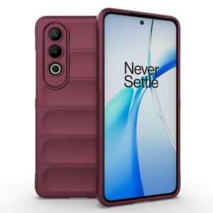 Husa Matte Waves pentru OnePlus Nord CE4, Camera Protect, Striatii laterale, Colturi intarite, Margini inaltate, Antialunecare, Antisoc, Silicon prietenos cu pielea, Visiniu