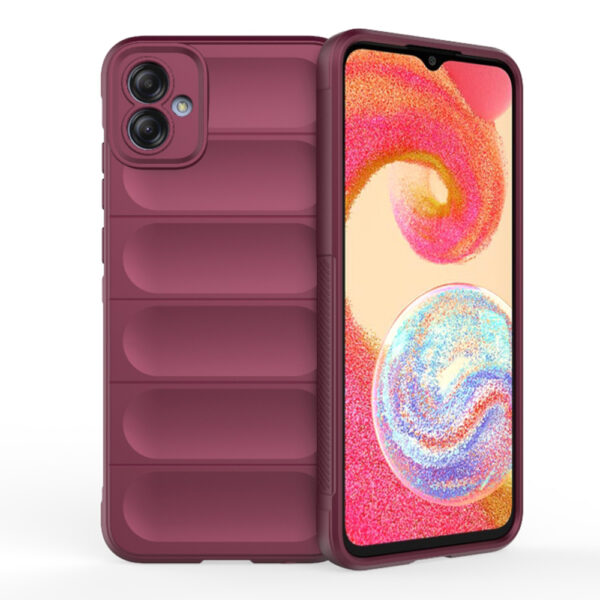 Husa Matte Waves pentru Samsung Galaxy A04e | Galaxy M04, Camera Protect, Striatii laterale, Colturi intarite, Margini inaltate, Antialunecare, Antisoc, Silicon prietenos cu pielea, Visiniu